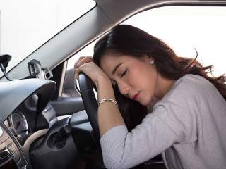 Tips Sederhana Menghilangkan Ngantuk saat Berkendara agar Tetap Aman