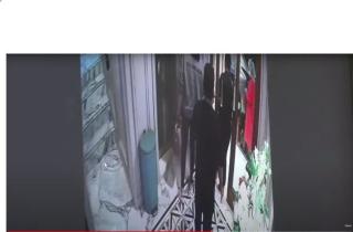 CCTV Momen Istri Sambo dan Kuat 1 Lift Berdua Ditayangkan di Sidang