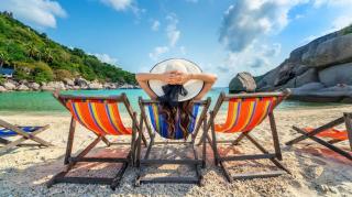 5 Tips Agar Tetap Sehat saat Liburan