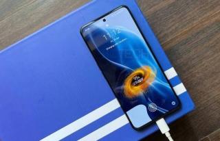 Realme GT Neo 5 Bakal Rillis Awal 2023, Usung Fast Charging 240W