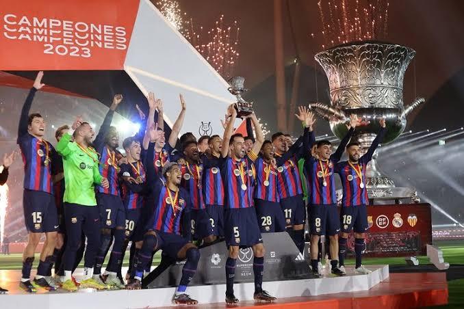 Barcelona Juara Piala Super Spanyol Usai Bungkam Madrid 3-1