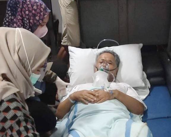 Dato Huzrin Hood Kini Dirawat di Singapura