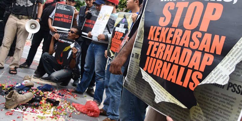 Dewan Pers Kecam Pengeroyokan 5 Jurnalis di Surabaya