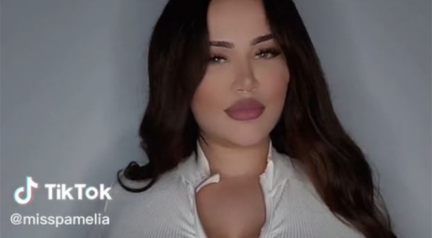 Kisah Wanita Punya Payudara Tak Henti Tumbuh, Awalnya Senang Lama-lama Tersiksa