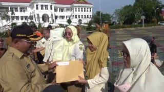 Pemkab Karimun Perpanjang Kontrak 2.449 Tenaga Honorer