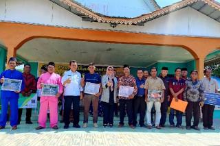 Gubernur Ansar Salurkan Bantuan Perikanan Senilai Rp 2,6 Miliar di Lingga