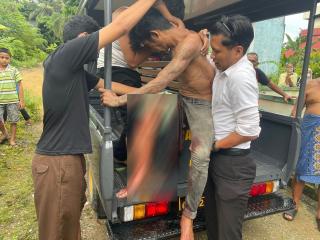 Sembunyi di Plafon, Maling di Karimun Diuber Pakai Parang oleh Warga