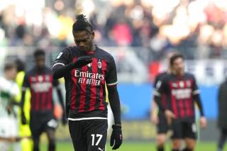 AC Milan yang Lagi Merana Dinanti Tetangga yang Lagi Perkasa