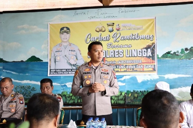 Kapolres Lingga Sambung Komunikasi Polisi dan Masyarakat Lewat Jumat Curhat