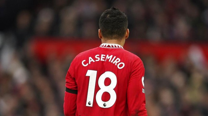 Casemiro Cekik Lawan Demi Lindungi Rekan di MU