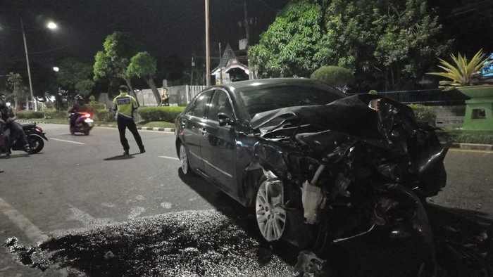 Pejabat Setwan DPRD Mengundurkan Diri, Buntut Mobdin Bawa Wanita Bugil