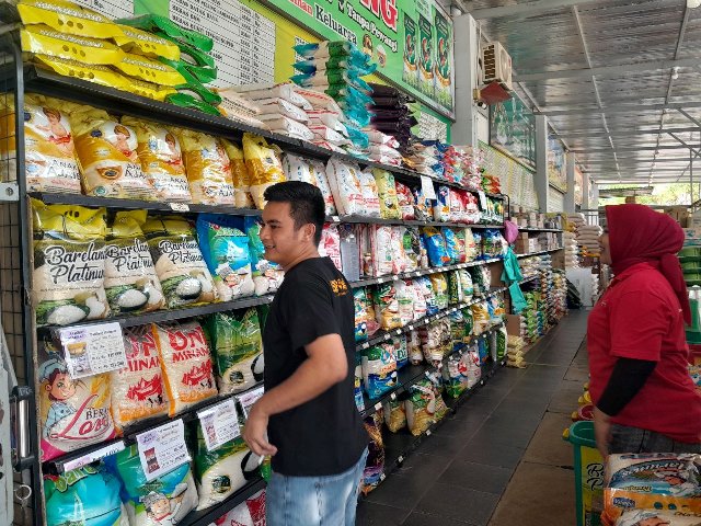 Batam Tak Terpengaruh Kenaikan Harga Beras, Pedagang: Tetap Stabil