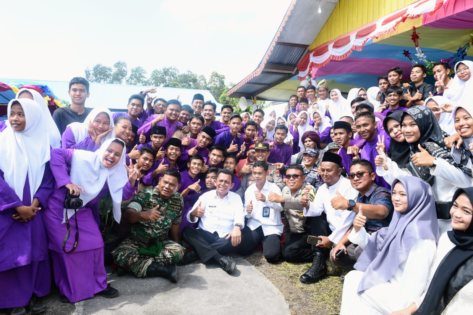 Gubernur Ansar Prioritaskan Bangun RKB SMAN 1 Sedanau hingga Dukung Provinsi Natuna