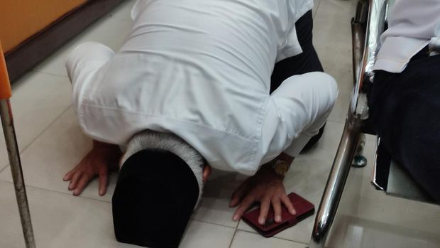 Istri Histeris Saat Arif Rachman Divonis Bui 10 Bulan