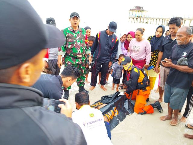 Bocah Terseret Arus di Pantai Senggiling Bintan DitemukanÂ Meninggal Dunia