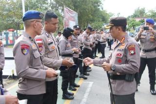 Sejumlah Personel Polresta Barelang Dicek Urine hingga Senpi