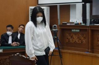 Putri Candrawathi Divonis 20 Tahun Penjara, Kuasa Hukum: Klien Kami Kecewa