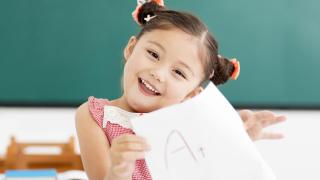 Bahasa Tubuh Anak yang Menunjukkan Kecerdasan Tinggi