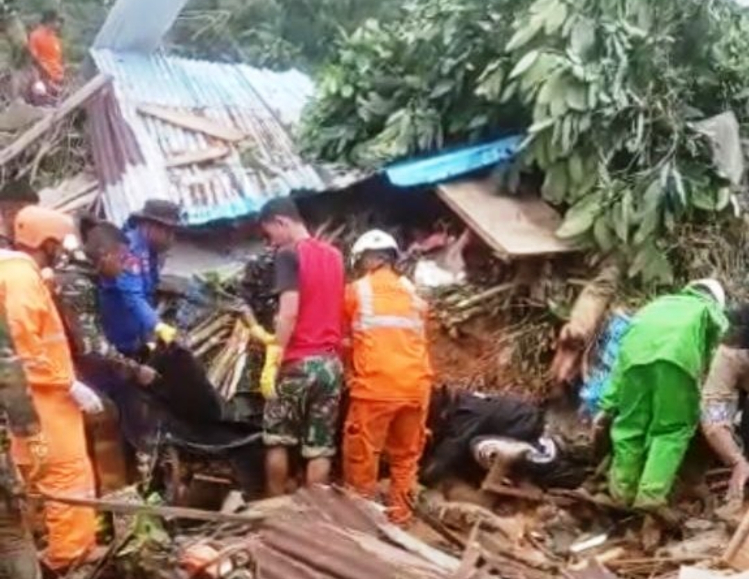 Bantu Korban Bencana Serasan, Anggota Legislatif PKS se-Kepri Kompak Potong Gaji