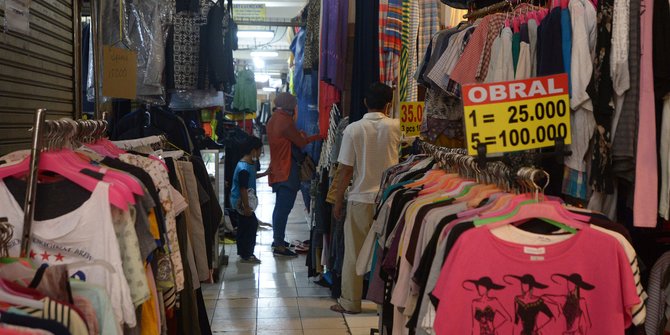Jerit Pedagang di Sumbar Imbas Pelarangan Impor Pakaian Bekas