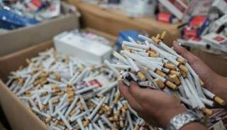 Pengawasan Rutin, Bea Cukai Batam Sita Ratusan Ribu Batang Rokok Ilegal 