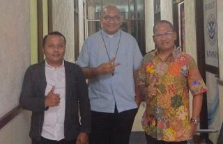 Romo Paschal Klarifikasi Kasus Pelaporan Wakabinda Kepri di Mapolda Kepri