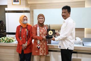 Bupati Nunukan Kagumi Pesatnya Pembangunan Batam