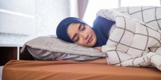 5 Tips Menjaga Tidur yang Baik Selama Bulan Suci Ramadan