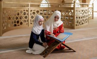5 Kegiatan Penting di Bulan Suci Ramadan, dari Beribadah hingga Bersedekah
