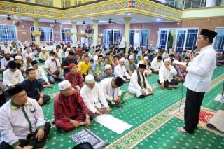Gubernur Ansar Paparkan Program Kerja Strategis saatÂ Safari Ramadhan di Batam