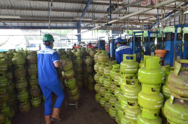 Pertamina Pastikan Kebakaran Kilang Dumai Tak Pengaruhi Distribusi BBM dan LPG