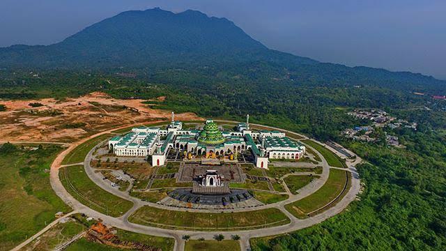 Kabupaten Natuna: Pesona Pulau-pulau dan Kerajinan Tangan yang Menawan