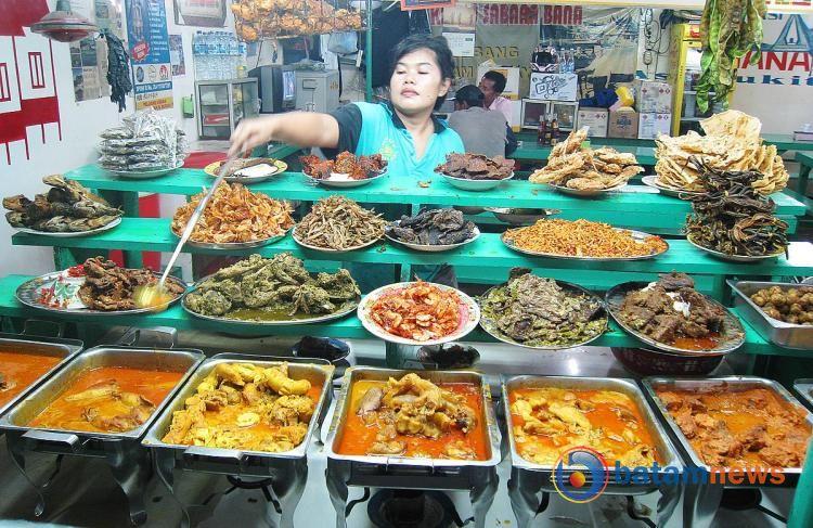 15 Rumah Makan Padang Terlezat di Batam: Nikmati Kelezatan Masakan Padang yang Autentik