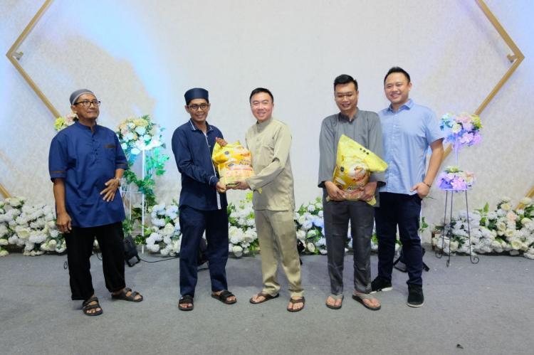 Tutup Acara Kampoeng Ramadhan, Asparnas Kepri Serahkan Hadiah dan Santuni Anak PantiÂ 