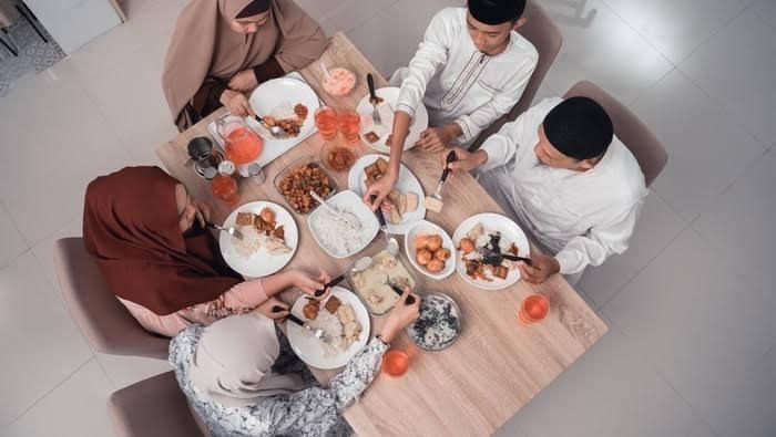 Jadwal Imsak dan Buka Puasa di Batam Selasa 18 April 2023