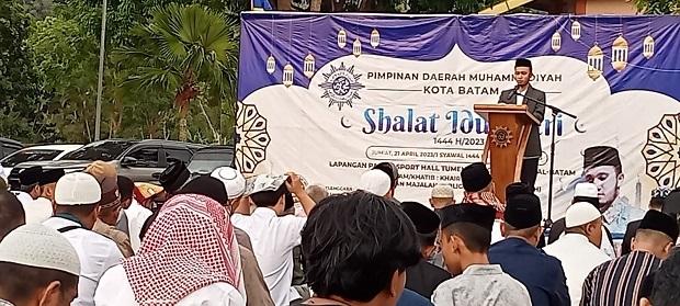 Panduan Sholat Idul Fitri 2023: Niat dan Surat yang Dibaca