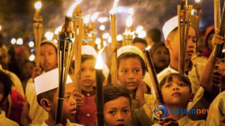 Tradisi Unik "Nyembah Belari" di Kecamatan Tambelan, Kepulauan Riau: Anak-Anak Sambut Lebaran dengan Cara Berbeda