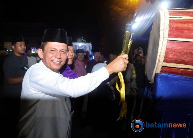 Pawai Takbir Idul Fitri 1444 H Tingkat Kota Tanjungpinang Dilepas Gubernur Ansar