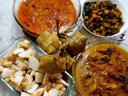 Tips Sehat Menikmati Hidangan Lebaran Bagi Penderita Kolestrol