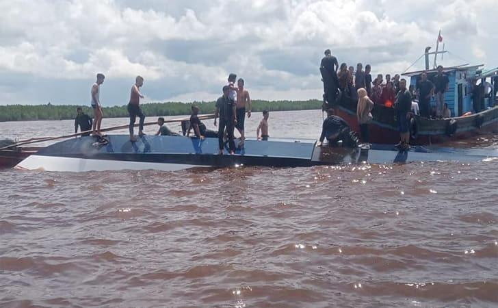 Identitas 4 Orang Penumpang yang Hilang saat Tenggelamnya SB Evelin Calisa 01 Tujuan Tanjungpinang