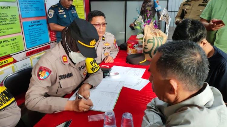 Keluarga Korban Tenggelamnya Speed Boat Evelyn Calisca 01 Datangi Posko Terpadu di Tanjungpinang