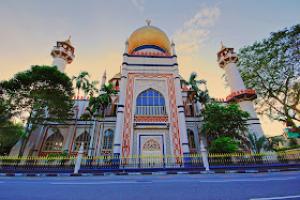 Menikmati Keindahan Arsitektur Masjid Sultan, Destinasi Wisata Religi Terbaik di Singapura untuk Warga Kepri