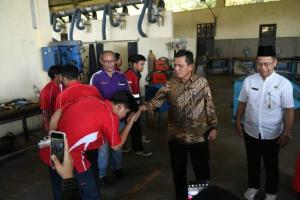 Disnaker Kepri Buka Pelatihan Las untuk Pemuda, Lulus Dapat Sertifikat