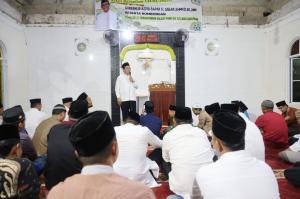 Gubernur Ansar Melakukan Safari Ramadan ke Masjid Al-Hijrah di Sekupang, Batam