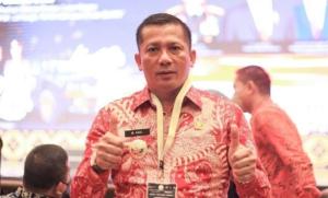 KPK Tangkap Bupati Meranti Muhammad Adil