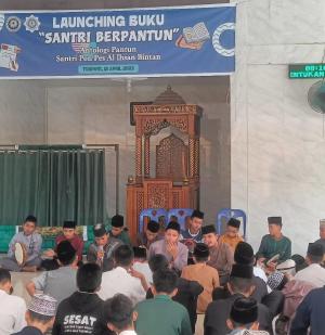 Santri Al Ihsan Bintan Terbitkan Kumpulan Pantun