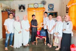 Baksos Hipmi Karimun Santuni Santri Ponpes Hidayatullah