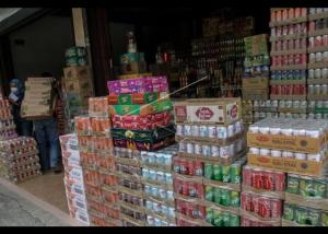 Minuman Kaleng Jadi Tradisi Masyarakat Kepri saat Lebaran Idul Fitri