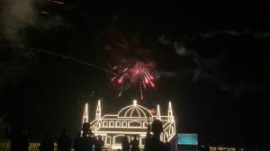 Kerinduan Warga Karimun Terobati Suasana Menyambut Idul Fitri Bersemarak Lampu Colok