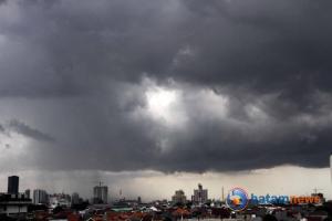 Prakiraan Cuaca di Batam Hari Ini, Senin 24 April 2023: Berawan Sebagian Besar Hari dengan Suhu Maksimal 27Â°C